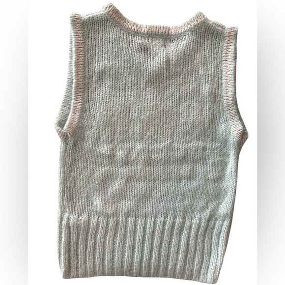 Kimchi Blue Urban Outfitters Sweater Knit Tank Top Vest - Picture 4 of 8